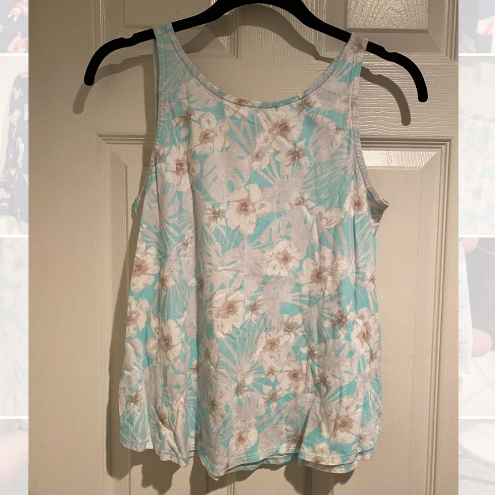 Gap floral tank top